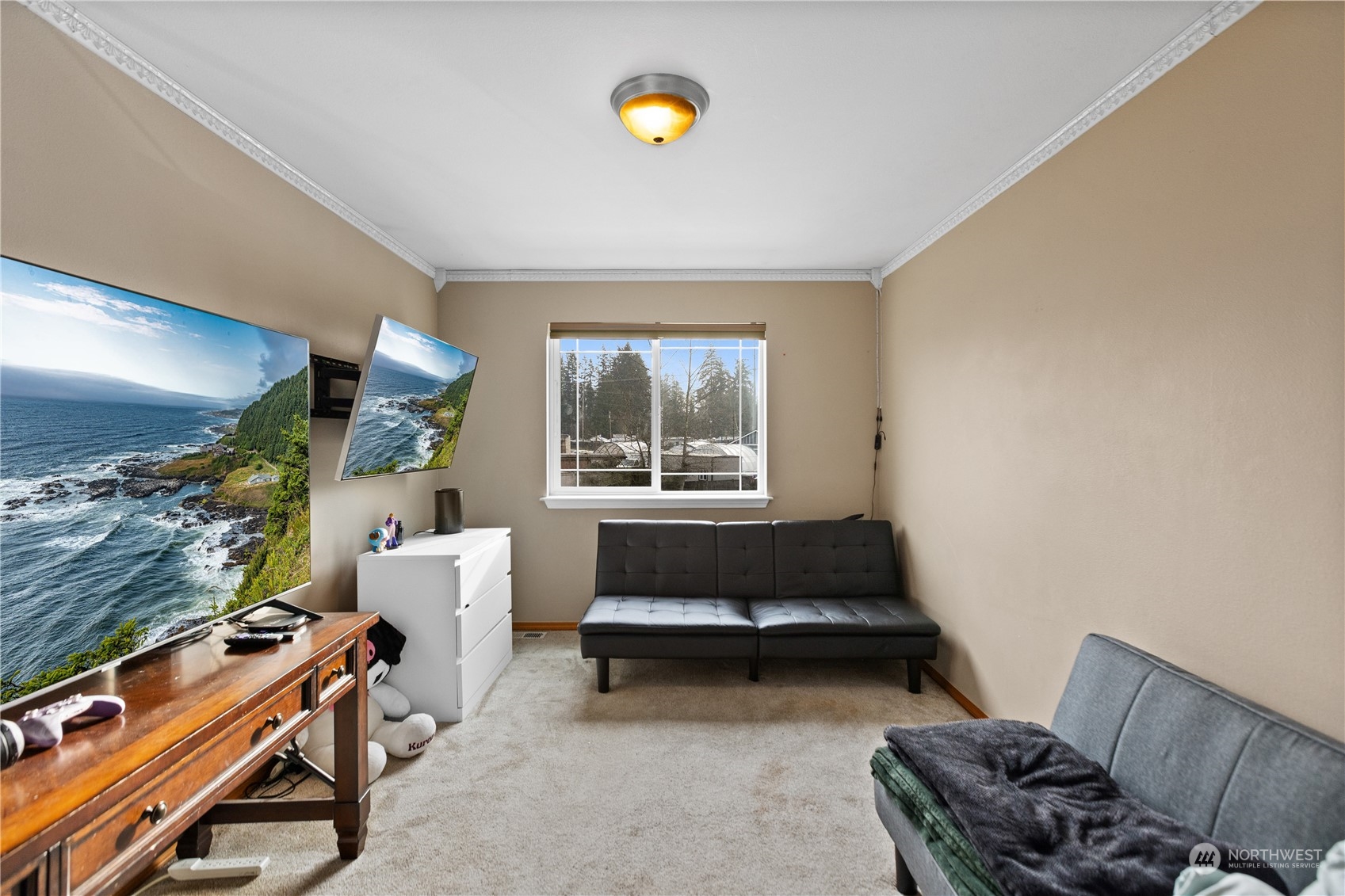 2621 Russell Way Unit: B