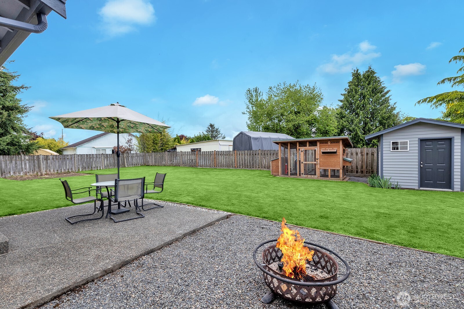 5225 138th Street NE