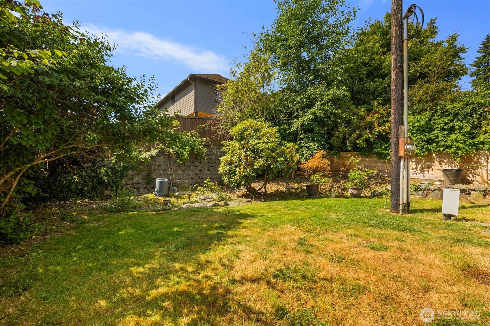 23708 Locust Way Unit: 22B