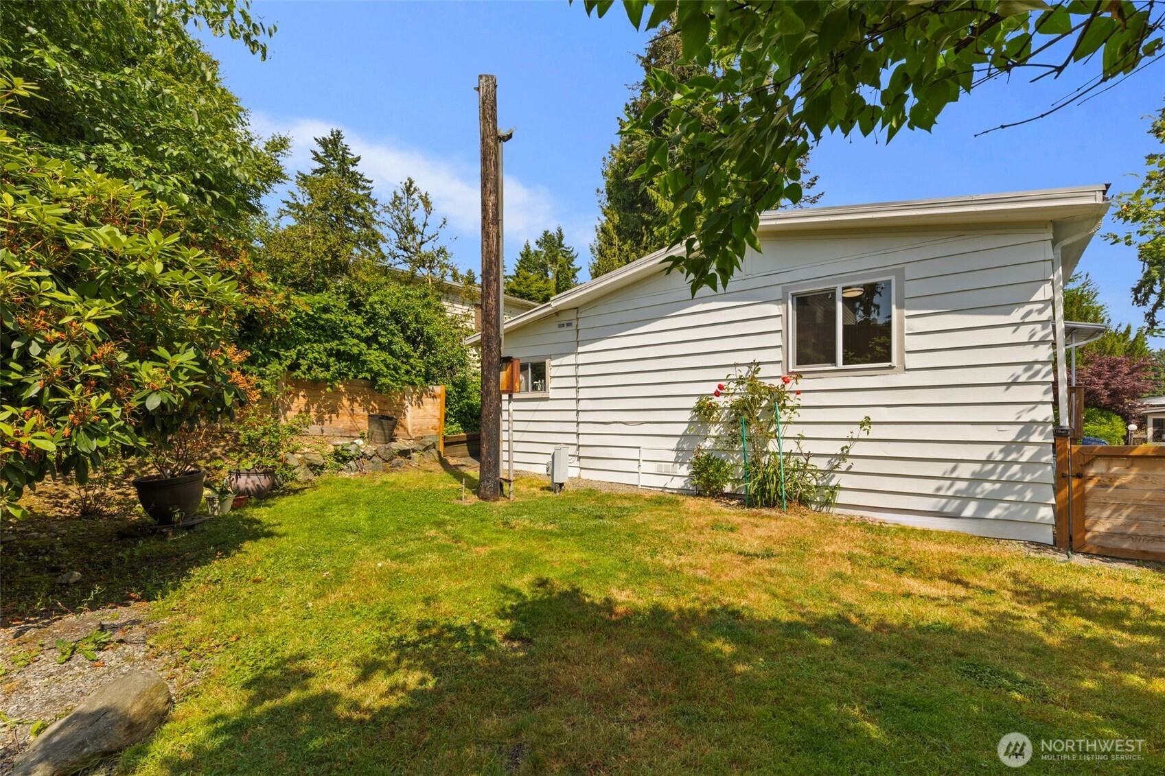 23708 Locust Way Unit: 22B