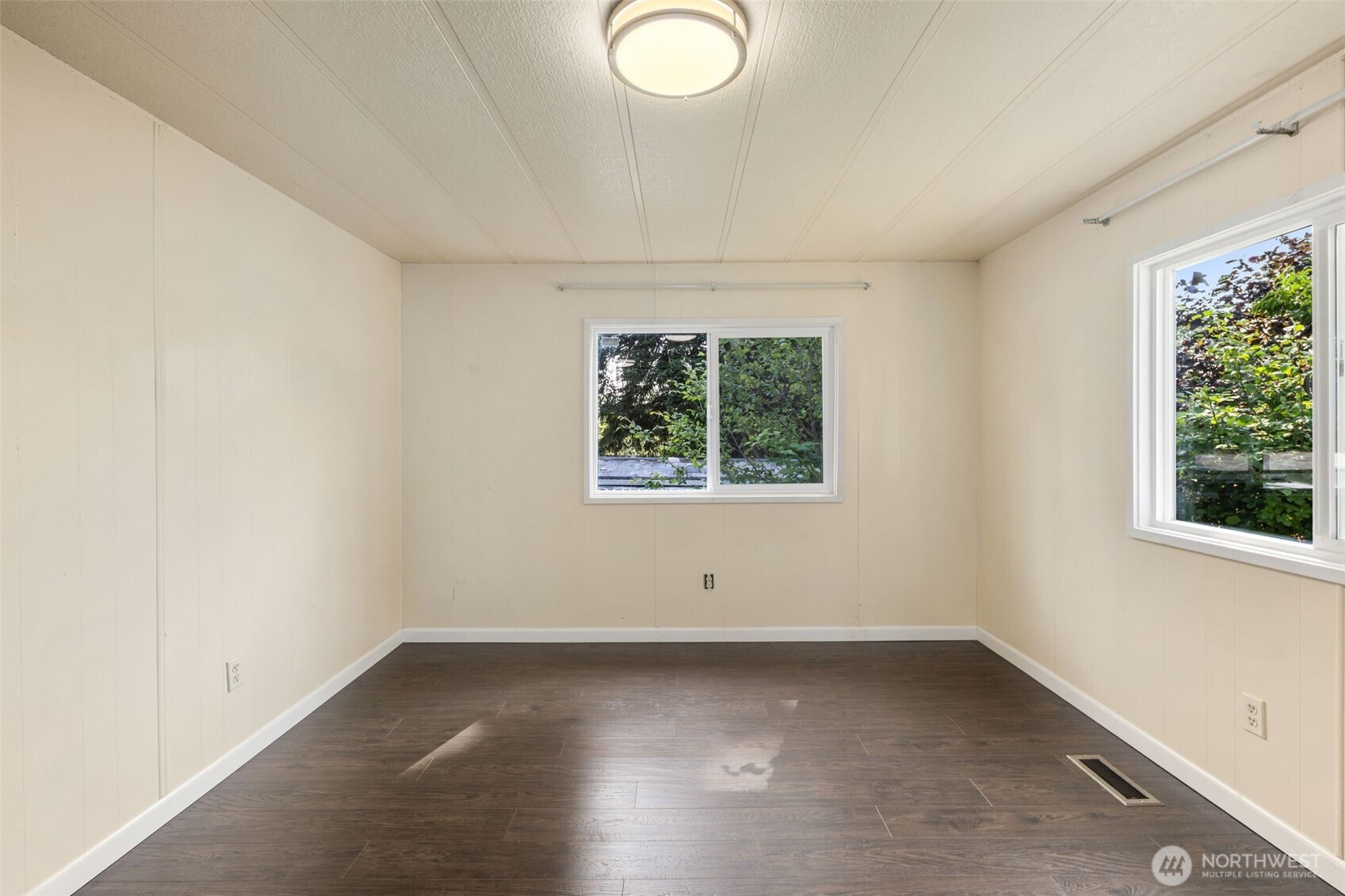 23708 Locust Way Unit: 22B