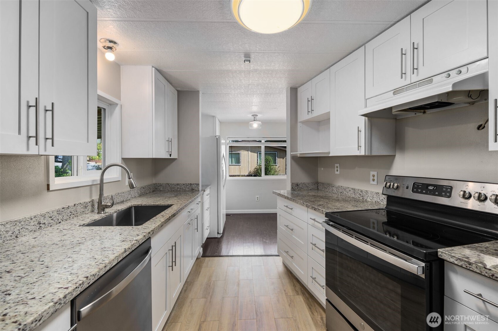 23708 Locust Way Unit: 22B