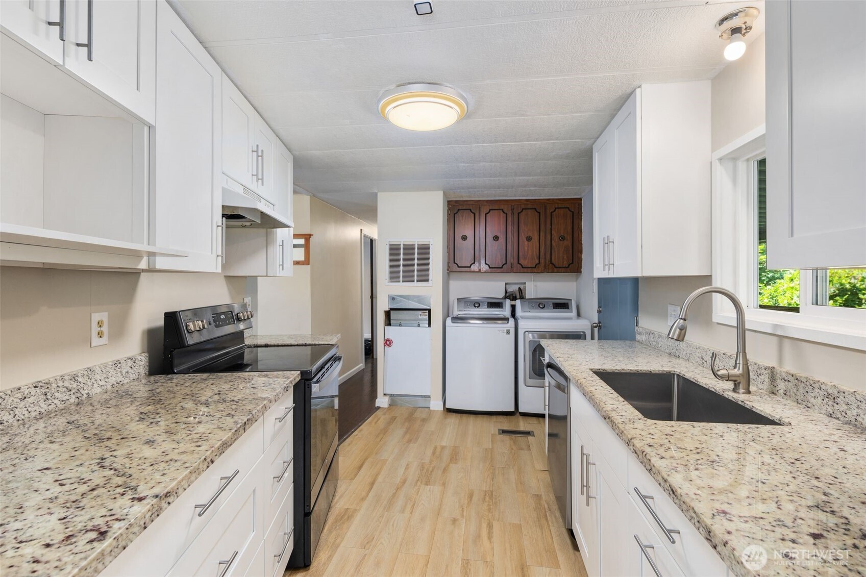 23708 Locust Way Unit: 22B