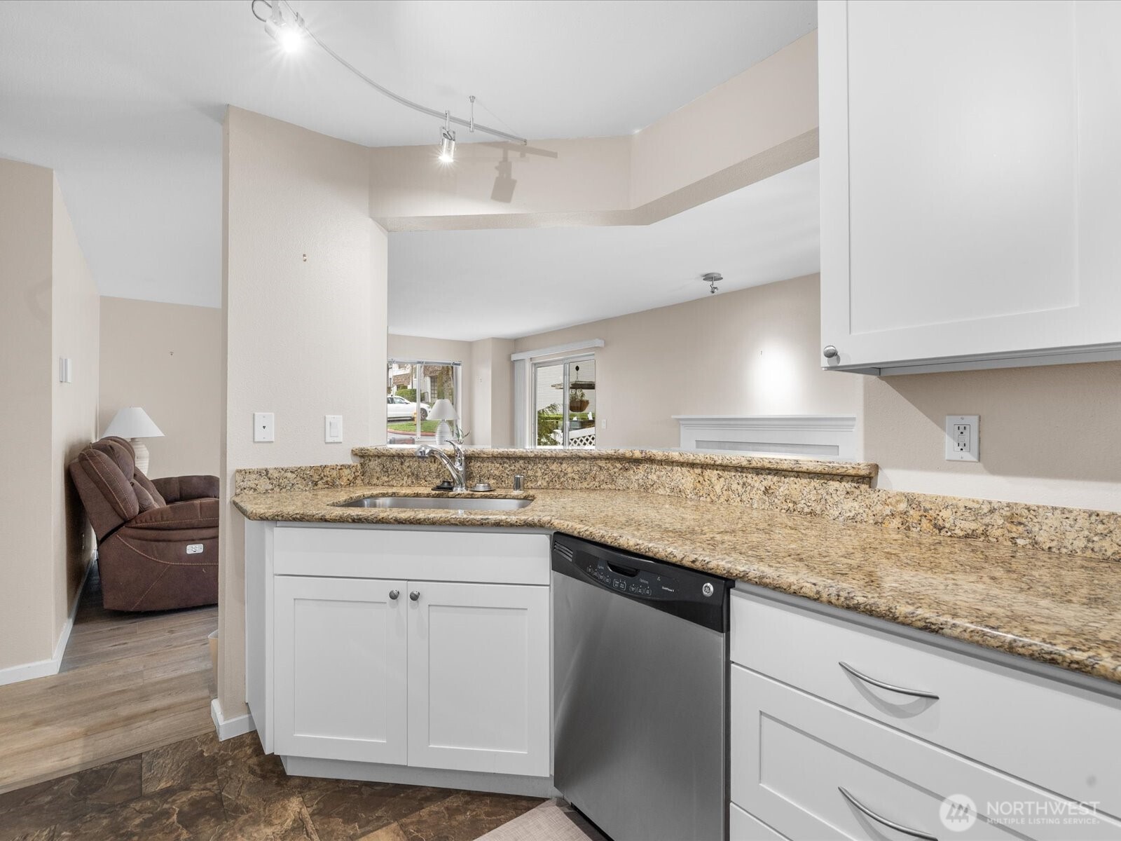 15415 35th Avenue W Unit: G101