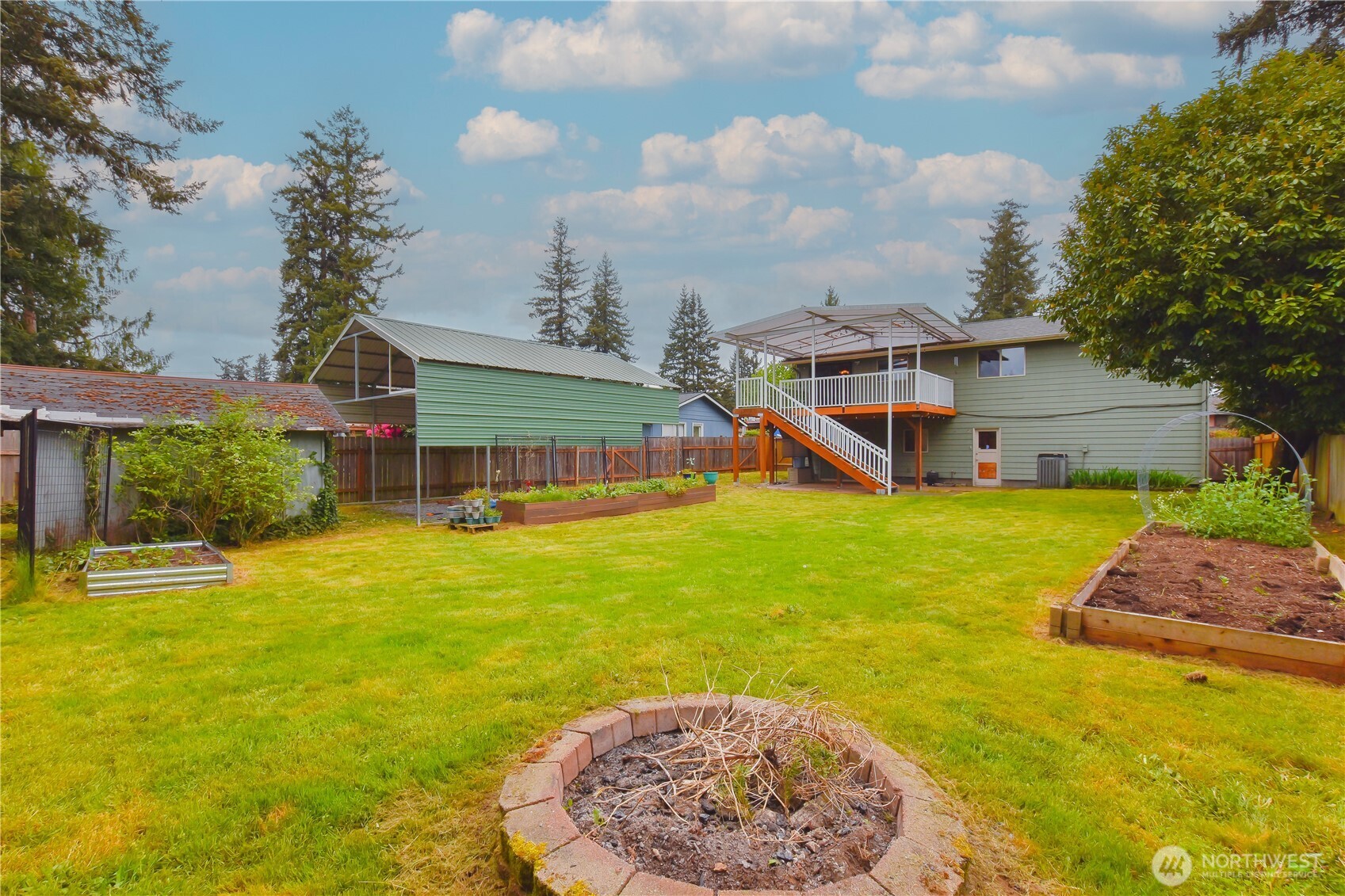 9102 46th Drive NE