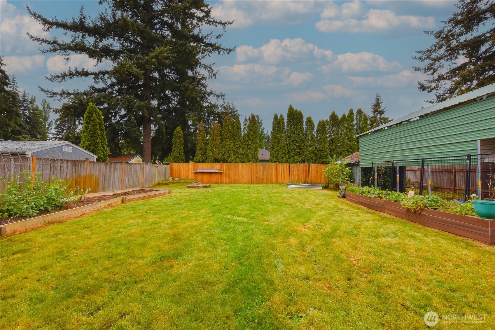 9102 46th Drive NE