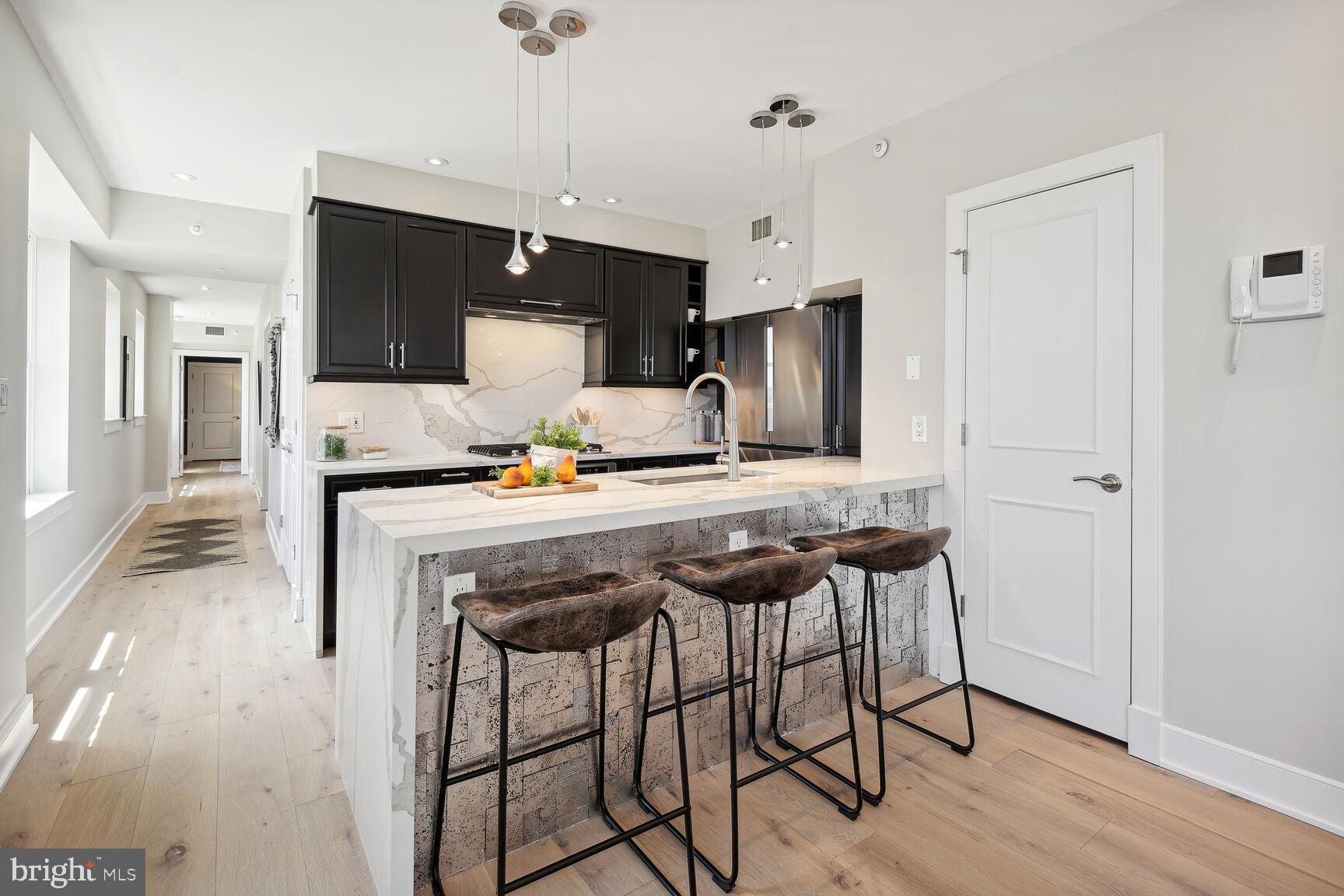 1425 RHODE ISLAND AVENUE NW Unit: 71
