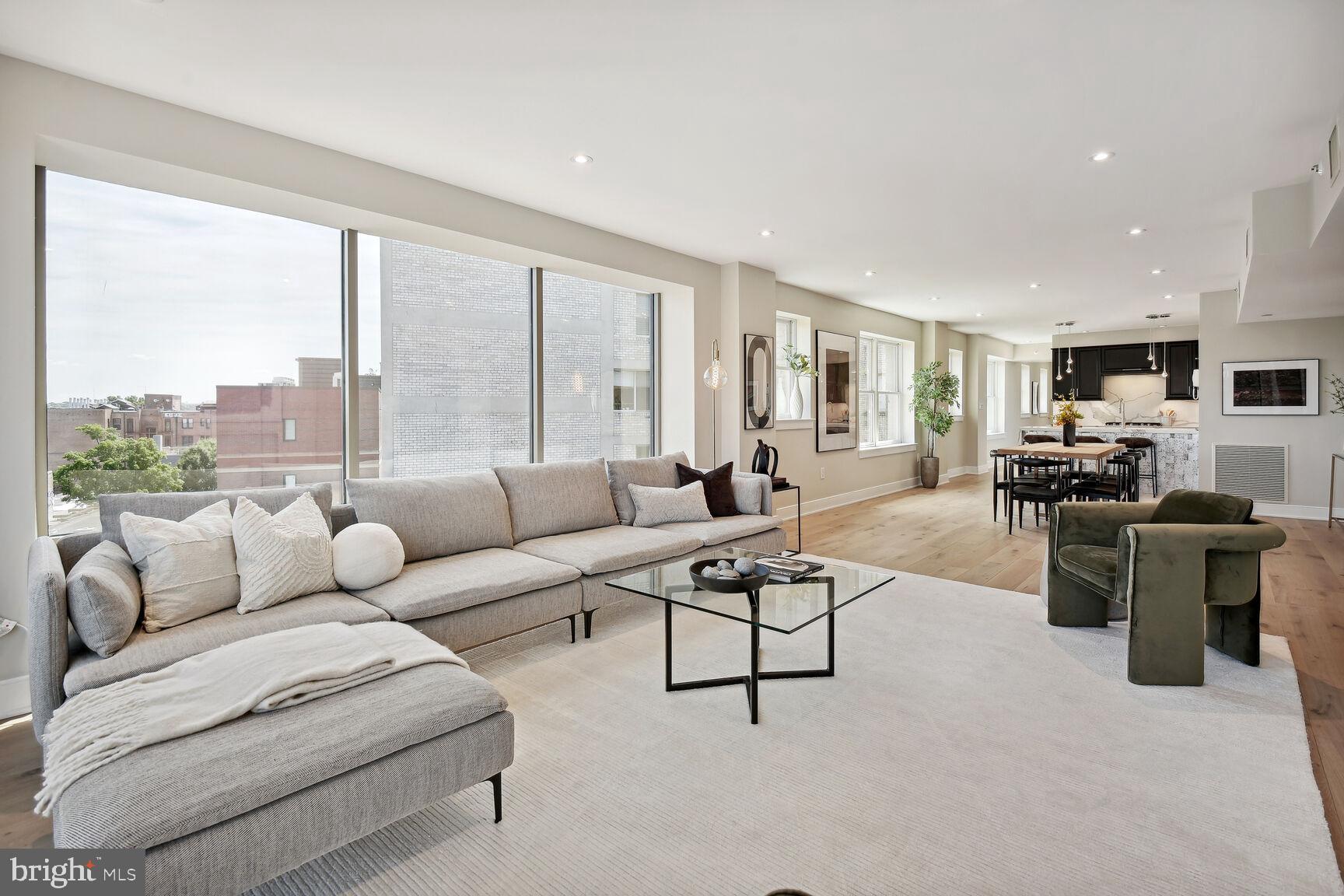 1425 RHODE ISLAND AVENUE NW Unit: 71