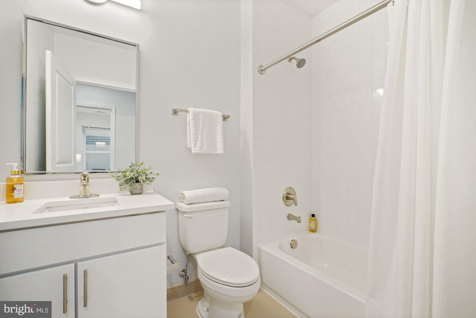 1017 Spring Rd NW #1