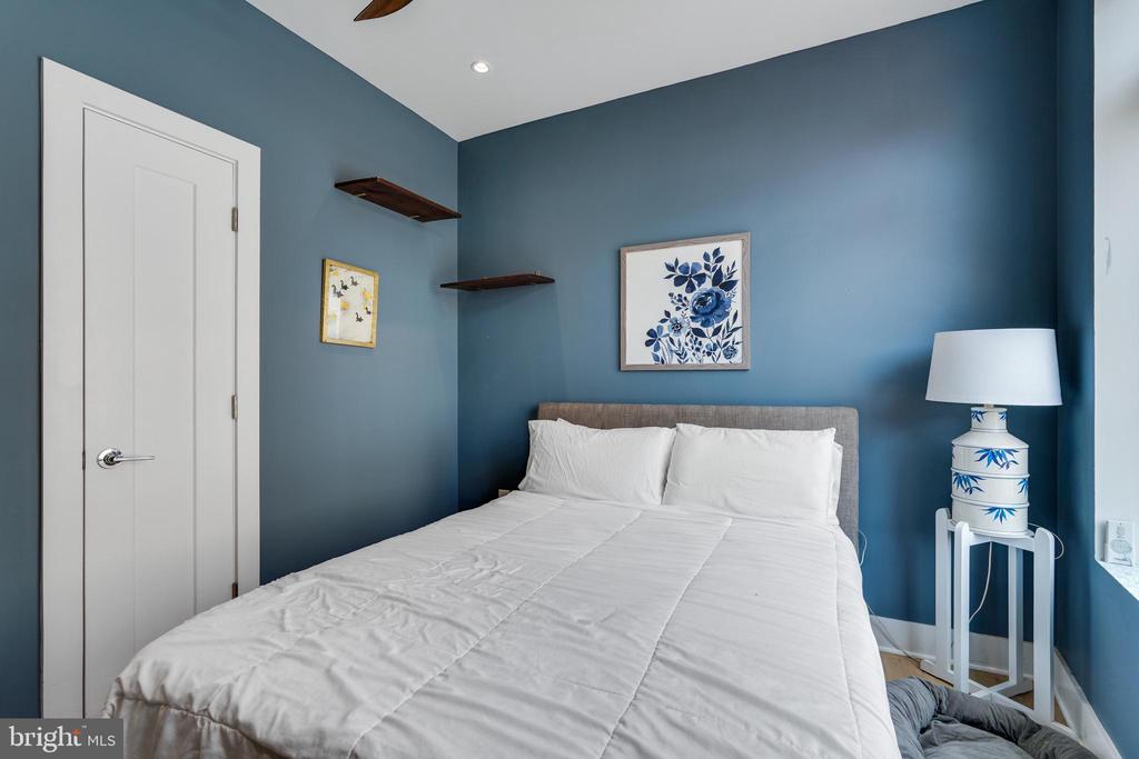 1745 N ST NW #304