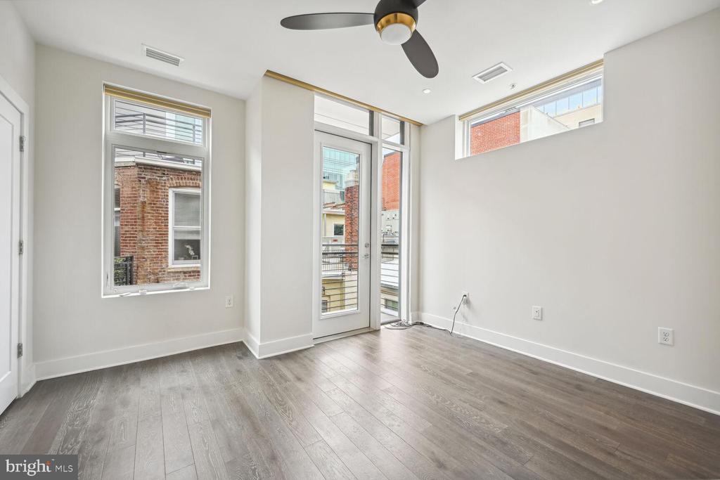 1745 N ST NW #405