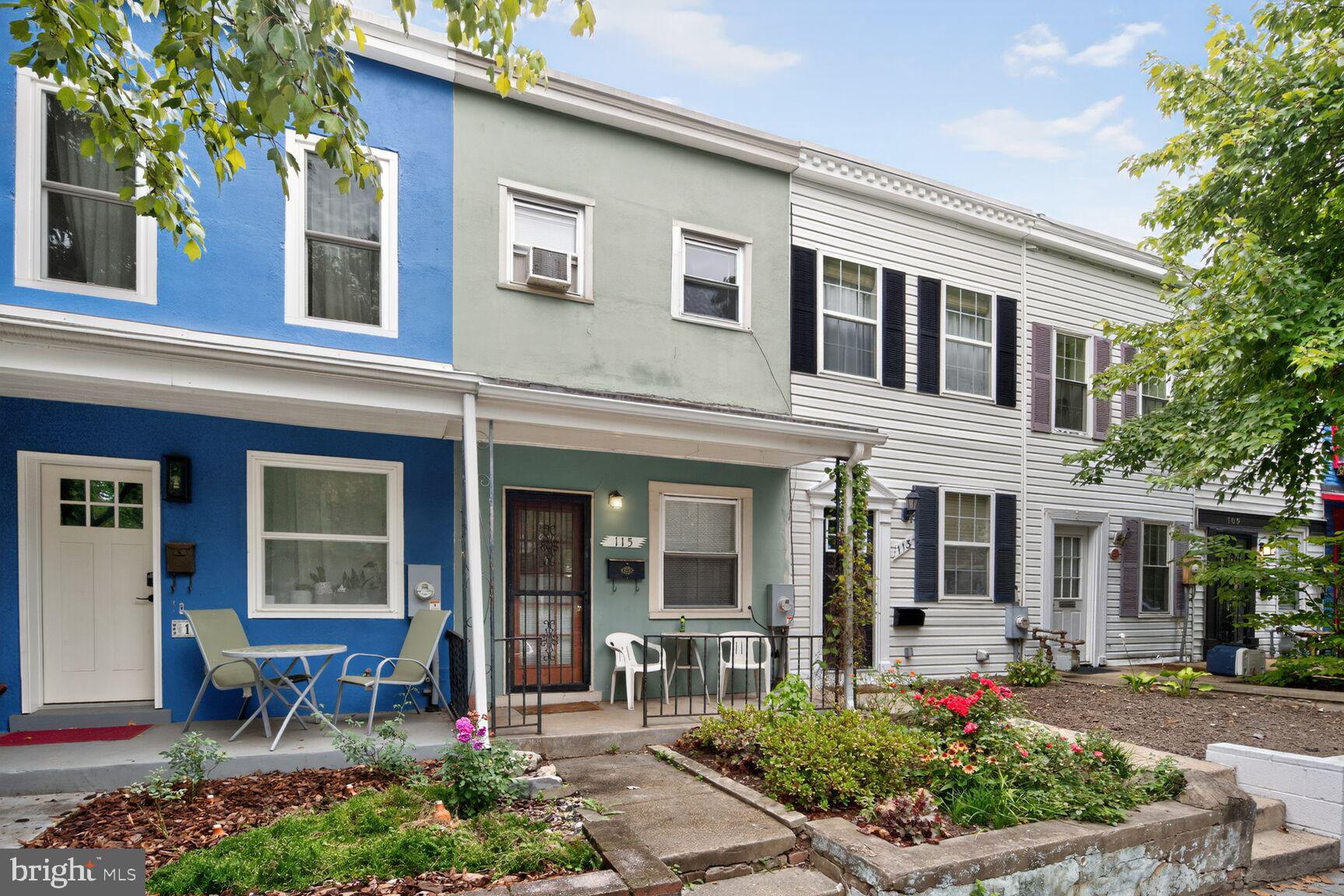 115 16TH STREET SE
