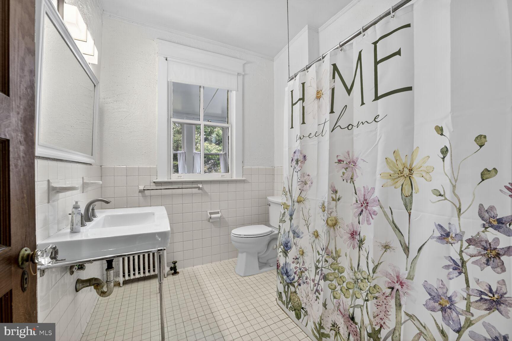 517 QUINCY STREET NW