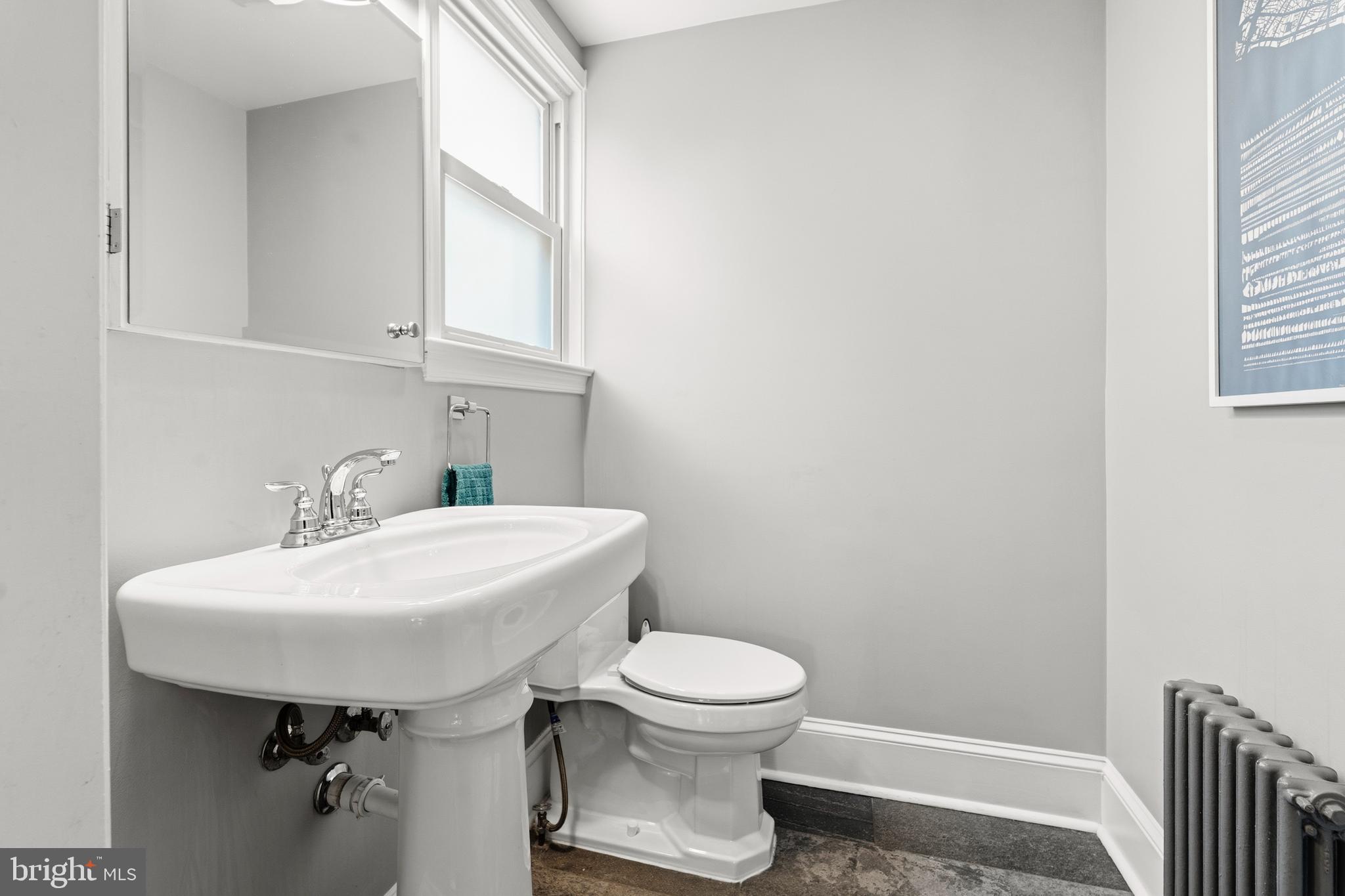 148 TODD PLACE NE
