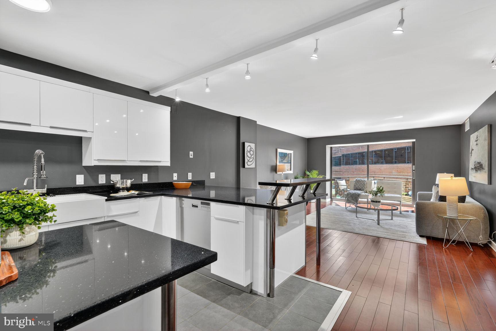 1015 33RD STREET NW 409