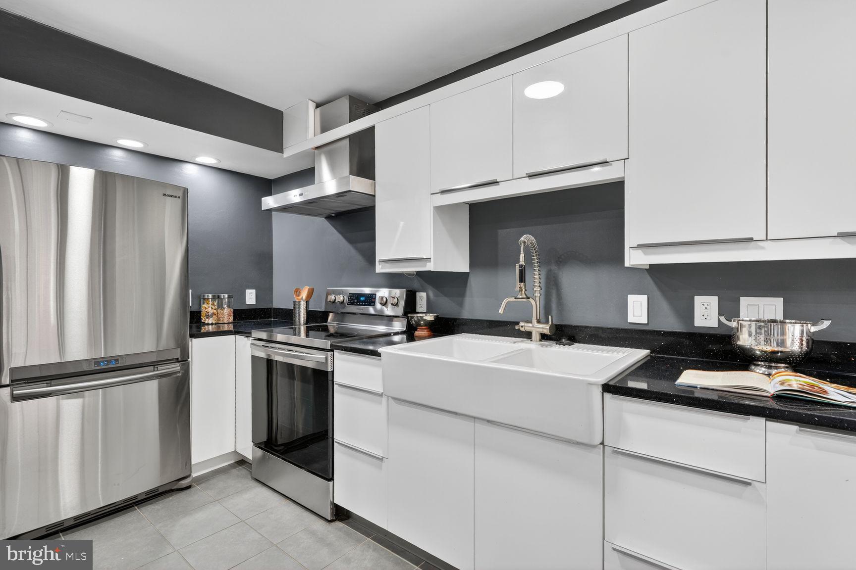 1015 33RD STREET NW 409