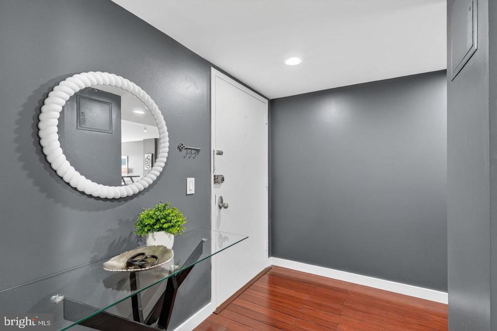 1015 33RD STREET NW Unit: 409