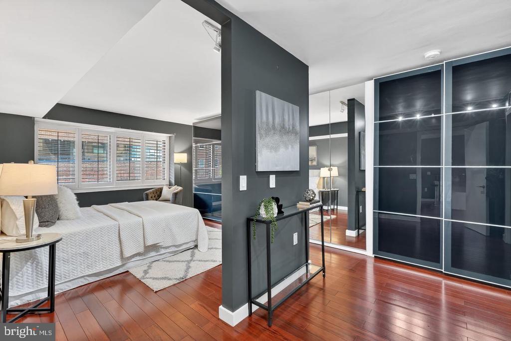 1015 33RD STREET NW Unit: 409