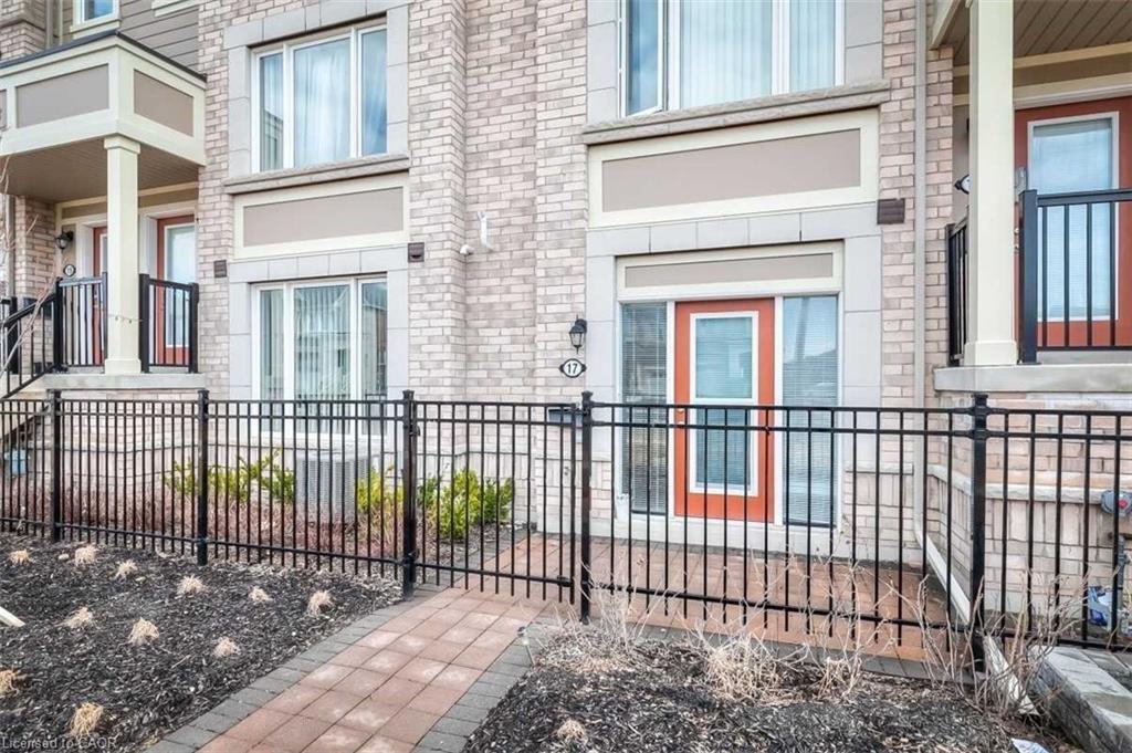 17-1 Beckenrose Court, Brampton Unit: 17
