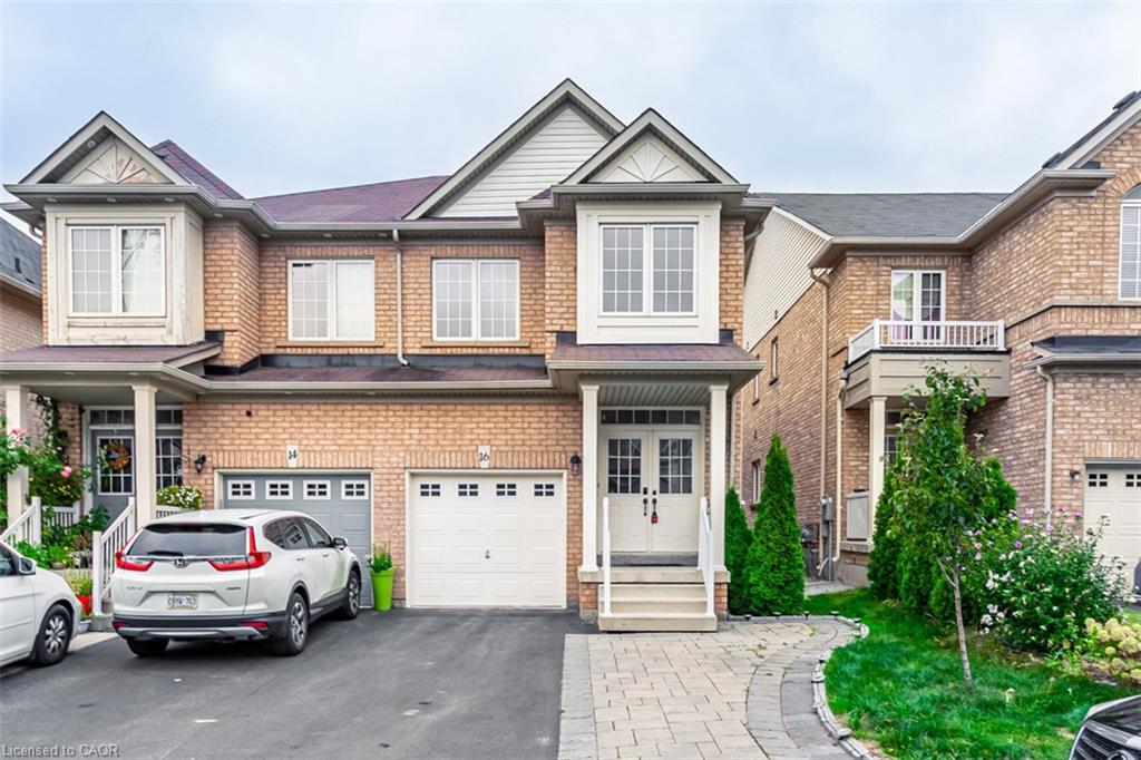 16 Evanwood Crescent