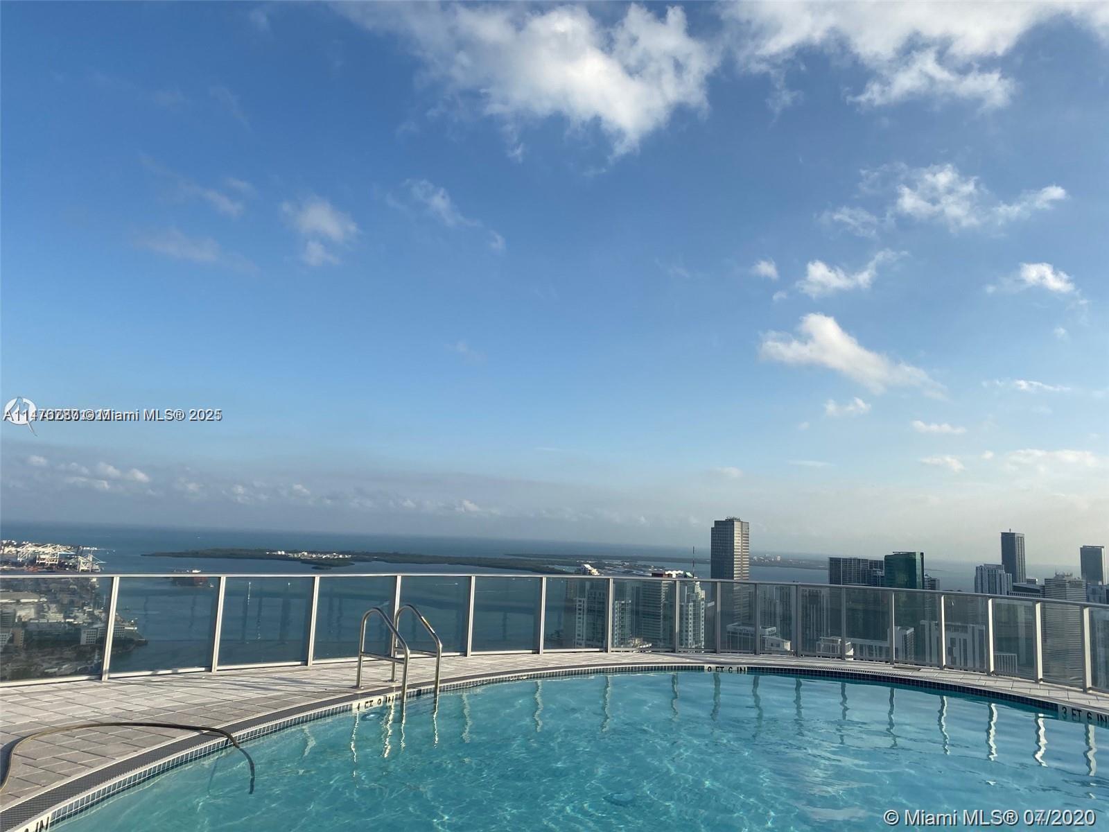 851 NE 1st Ave # 3105