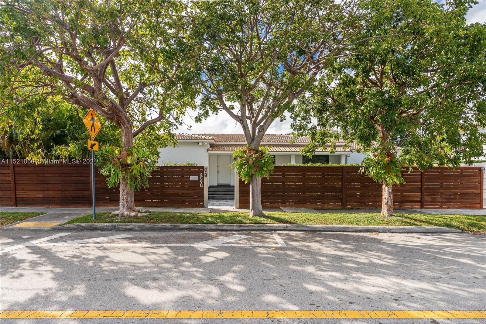 2360 SW 24th Ave