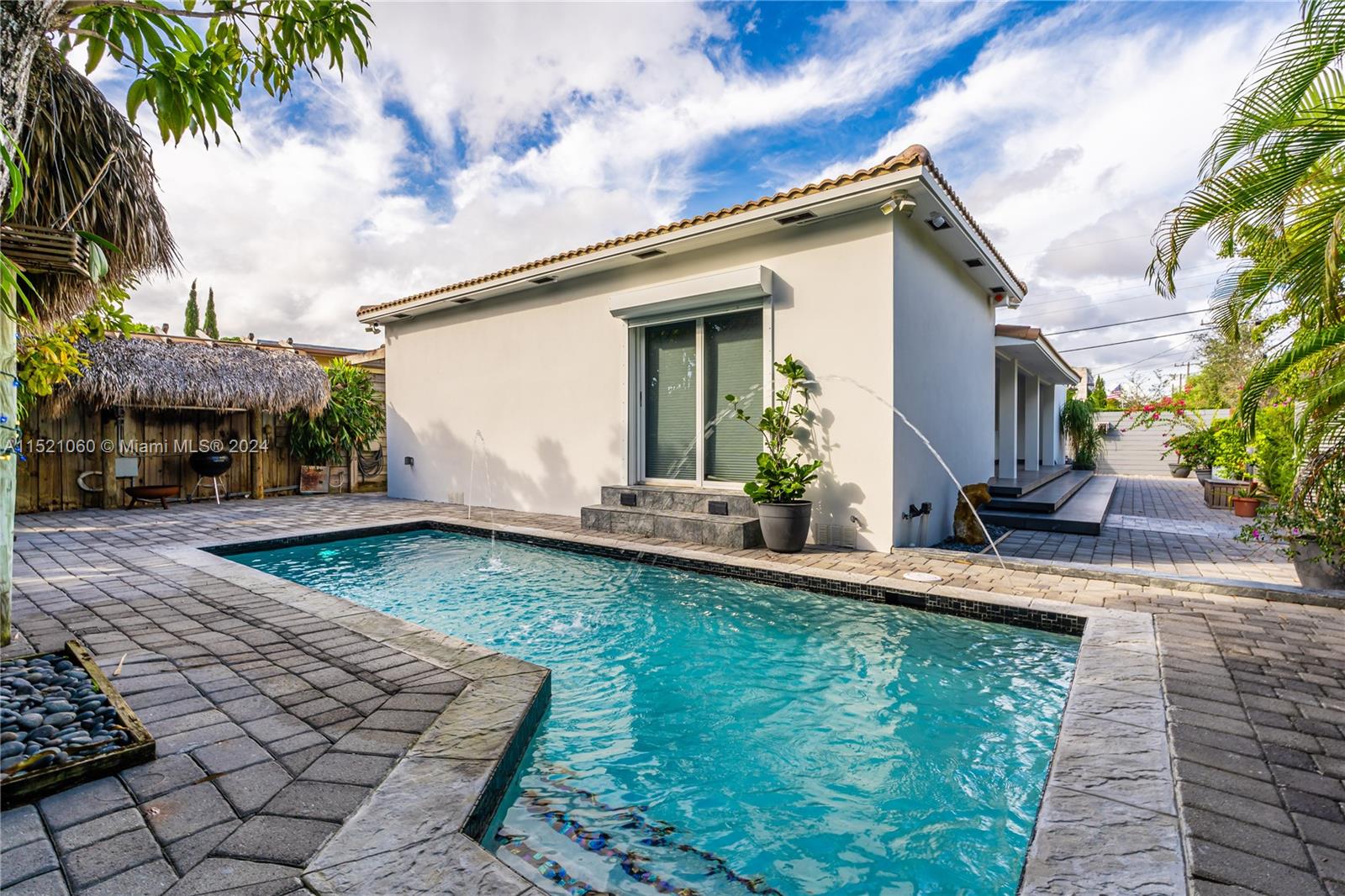 2360 SW 24th Ave