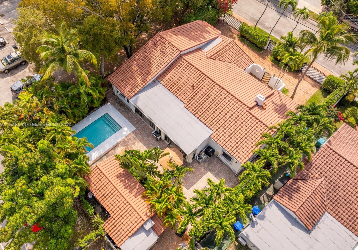 1325 SW 22nd Ter