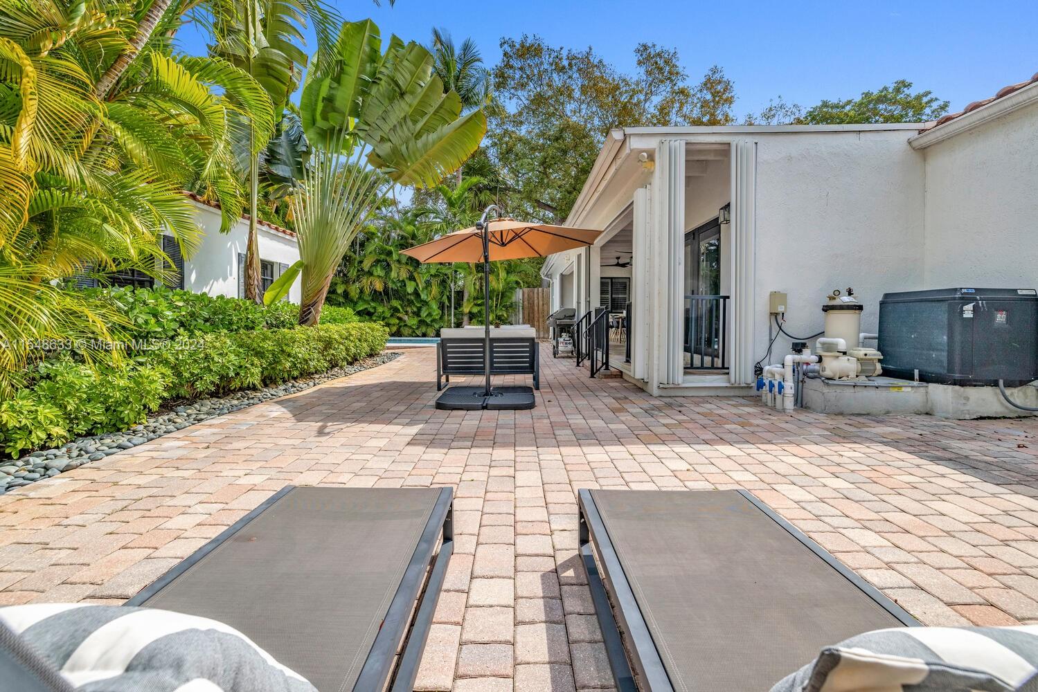 1325 SW 22nd Ter