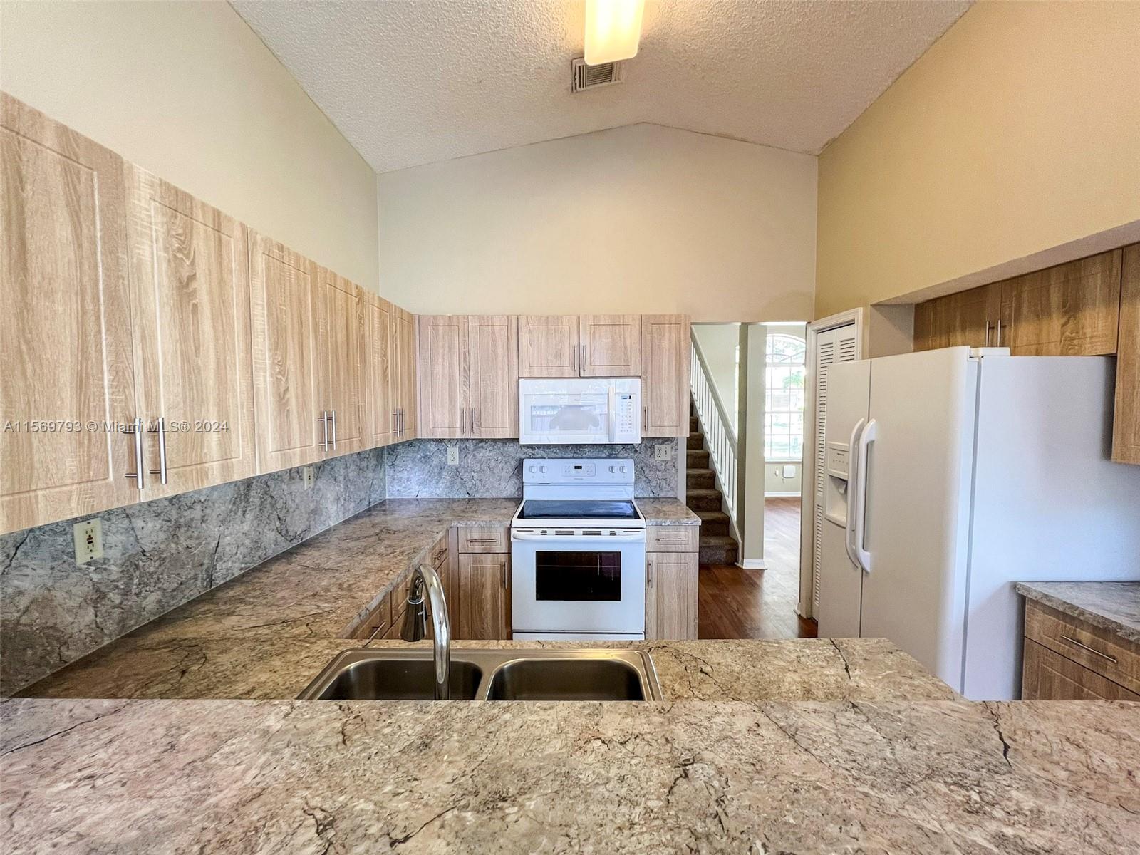 1965 NW 181st Ter
