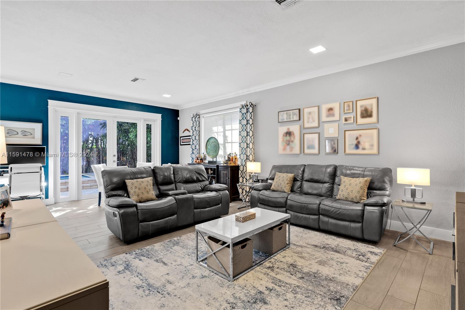 685 NW 127th Ct