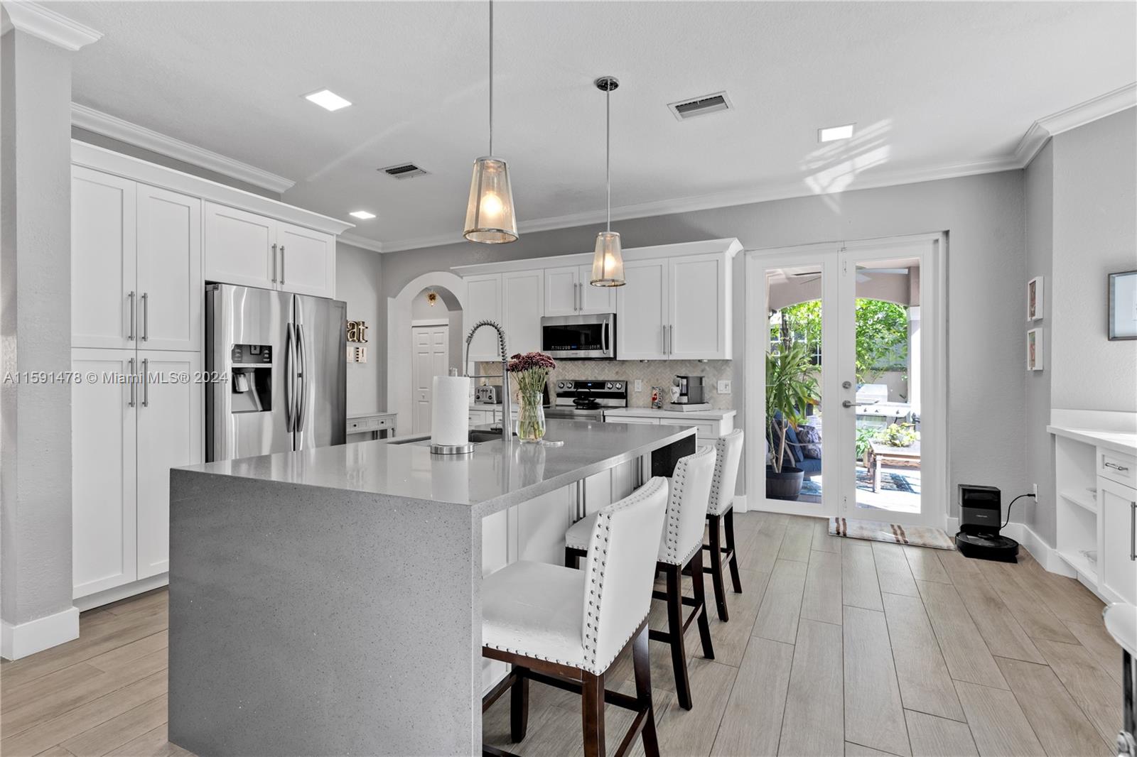 685 NW 127th Ct
