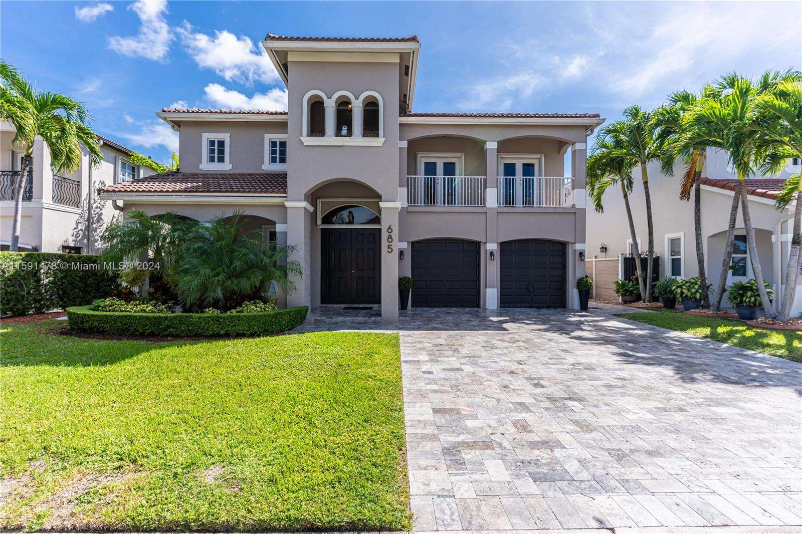 685 NW 127th Ct