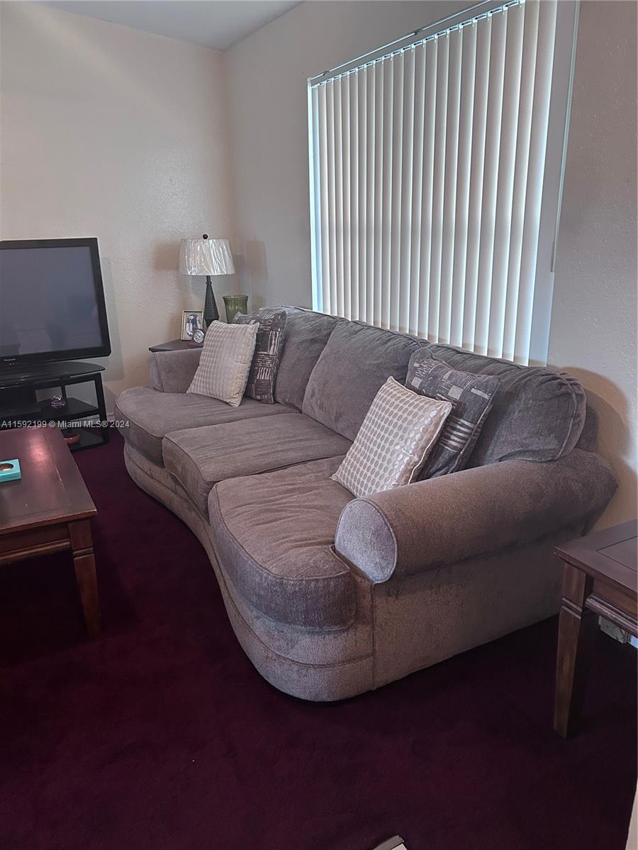 1320 NW 53rd St