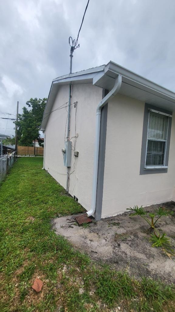 1320 NW 53rd St