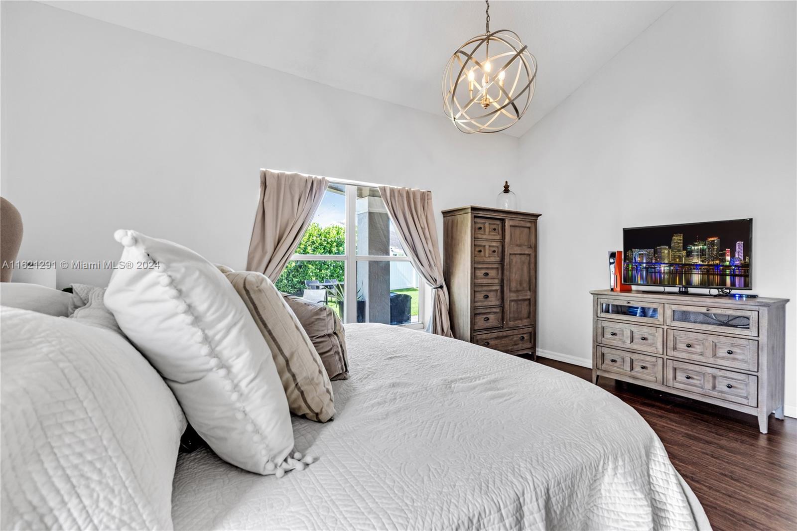 16366 SW 2nd Drive