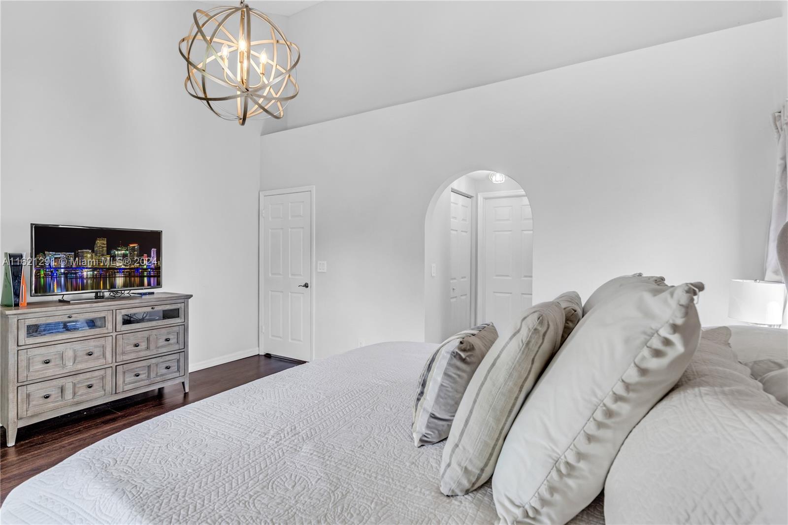 16366 SW 2nd Drive