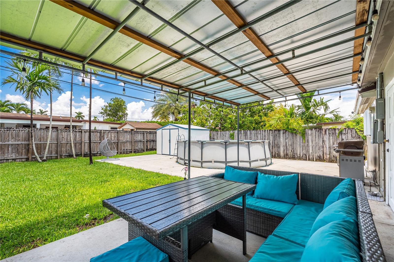 1100 SW 100th Ct