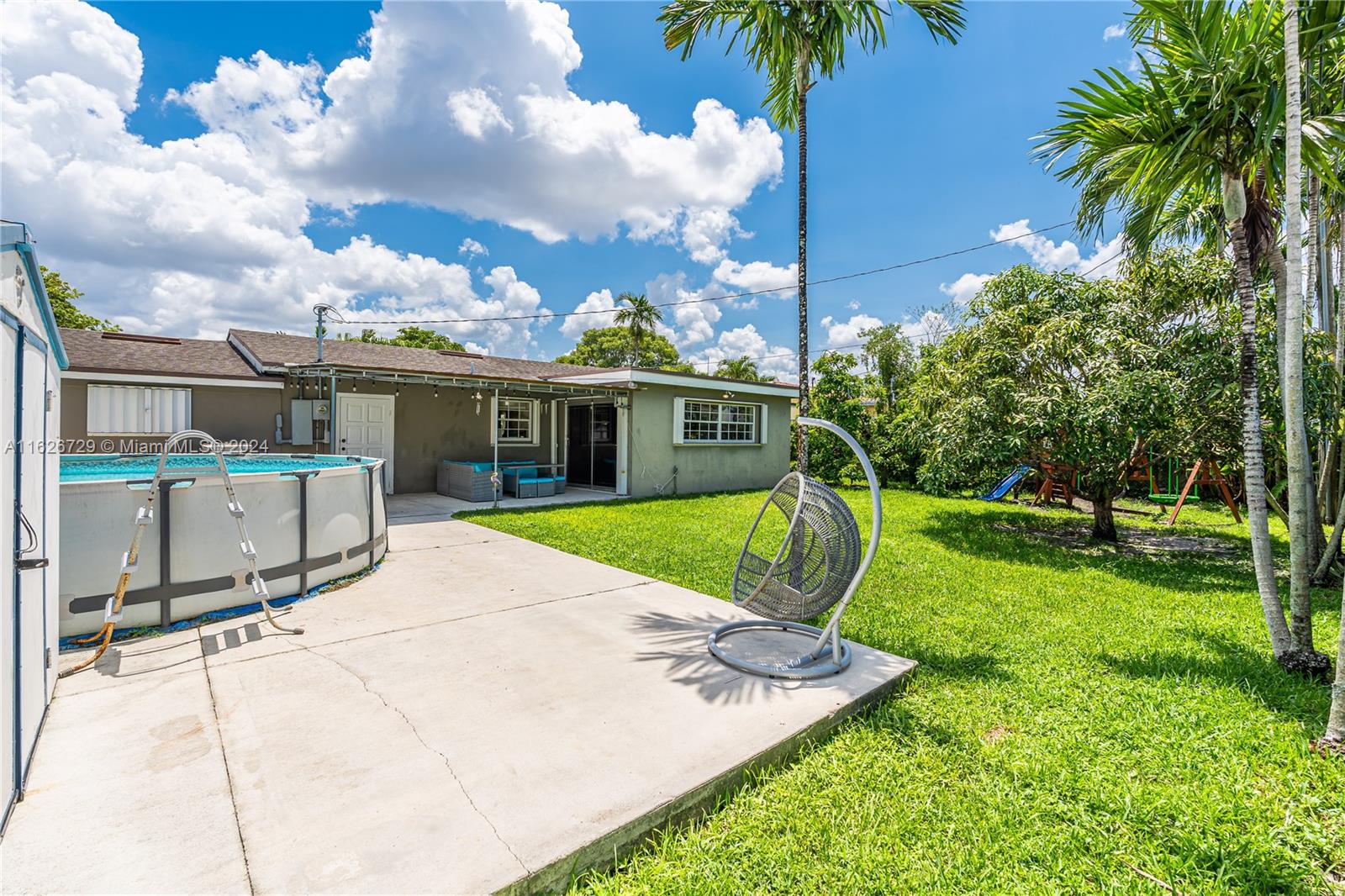 1100 SW 100th Ct