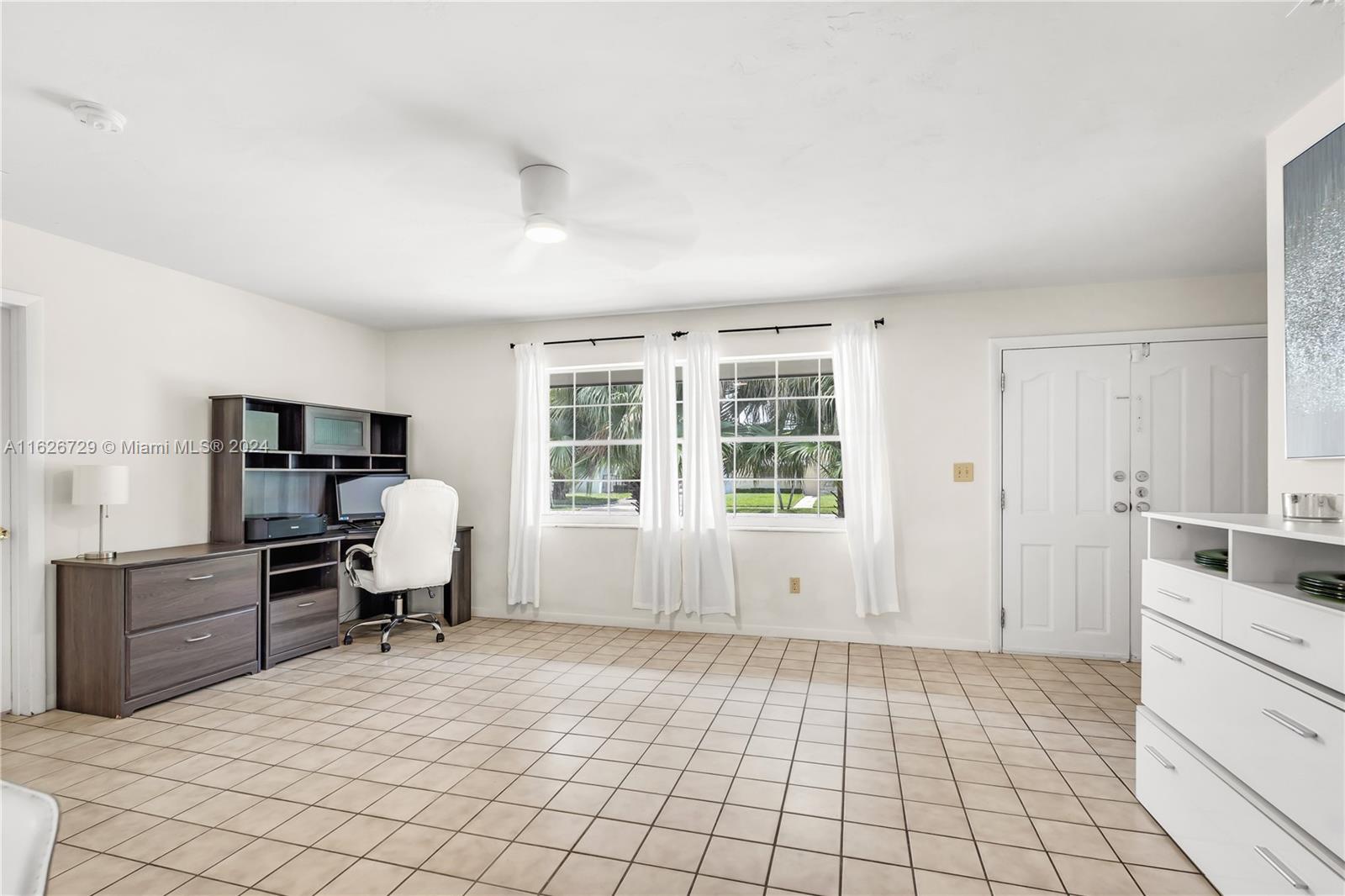1100 SW 100th Ct