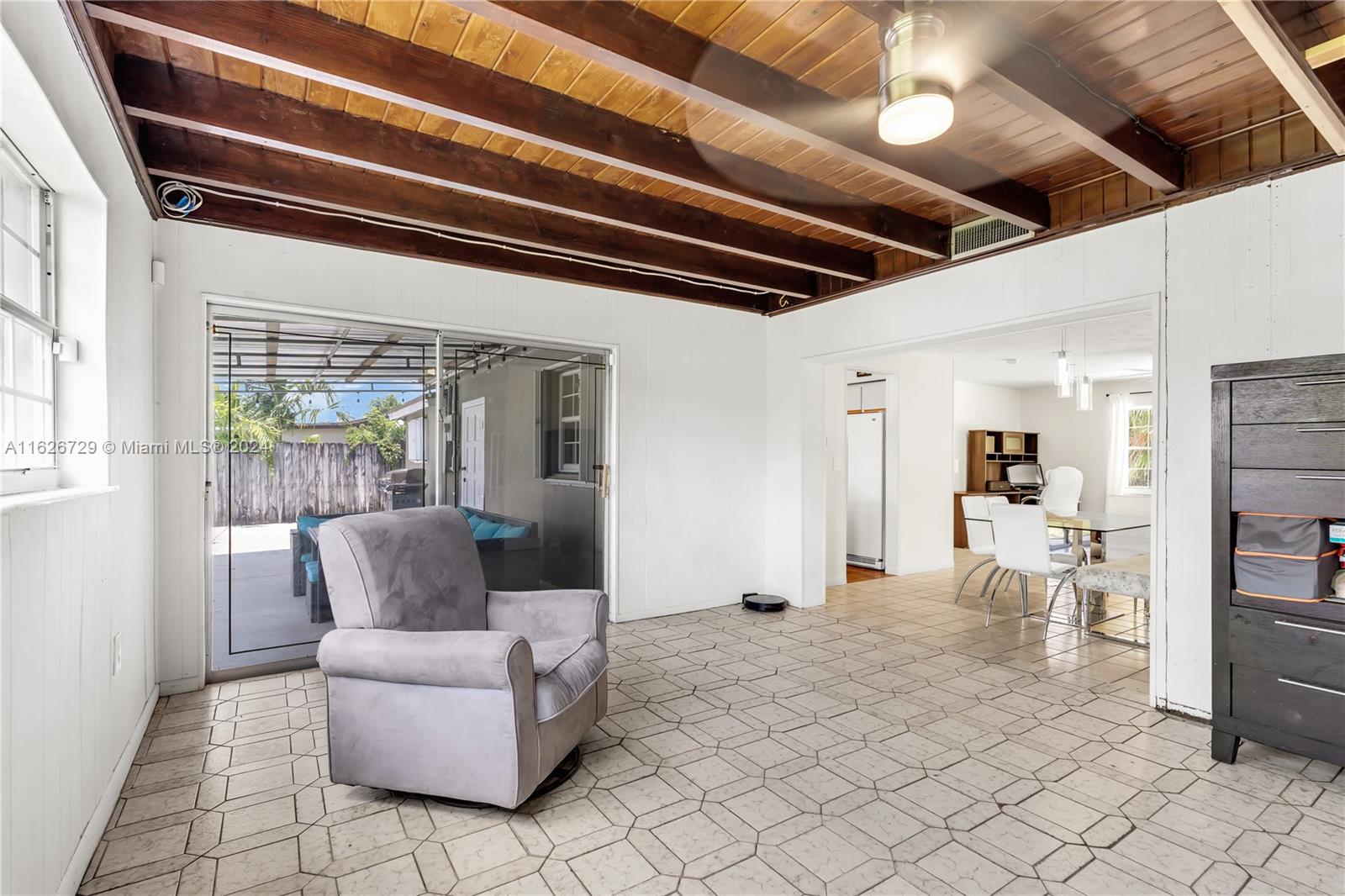 1100 SW 100th Ct