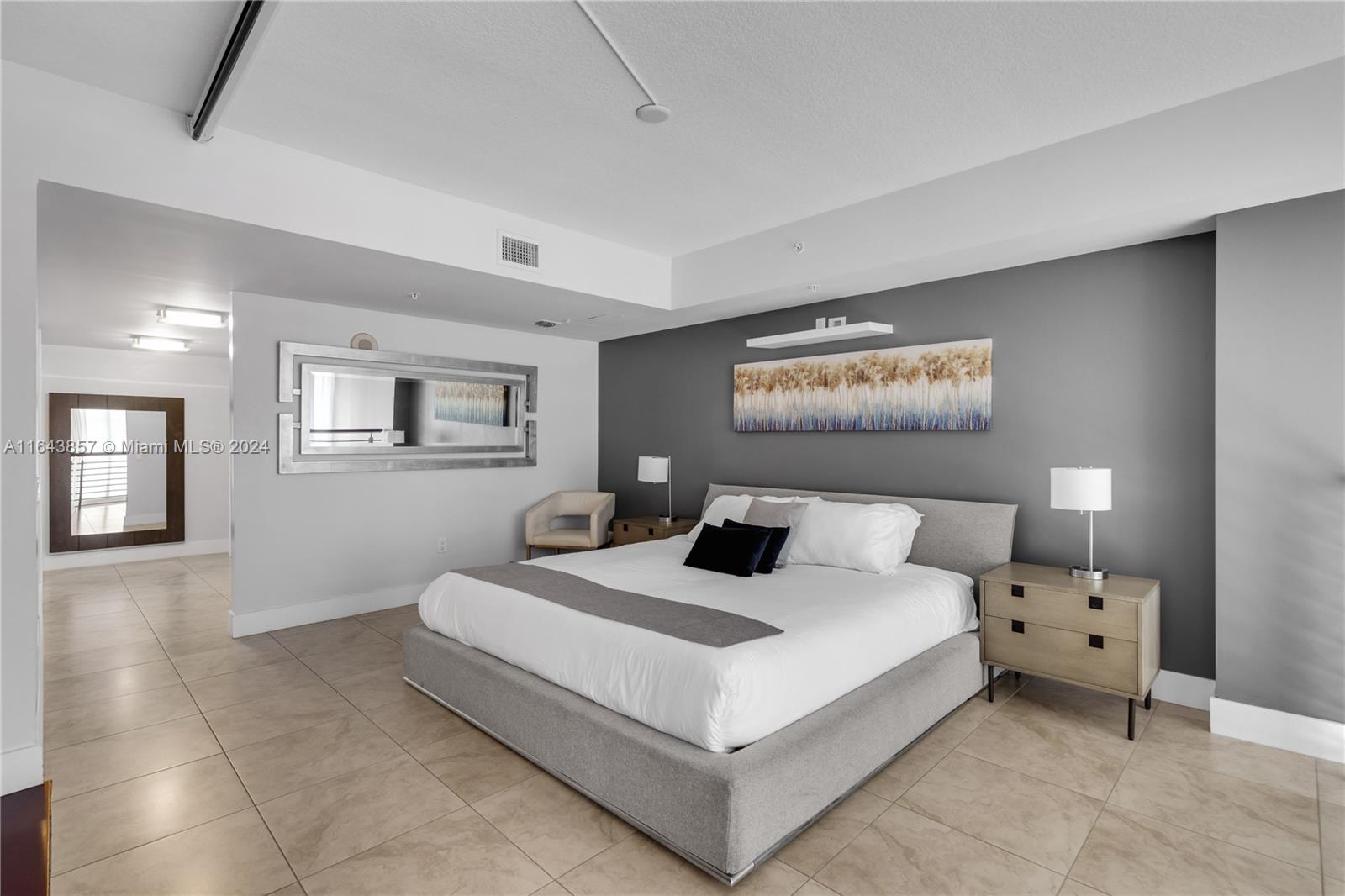 41 SE 5th St # 1608