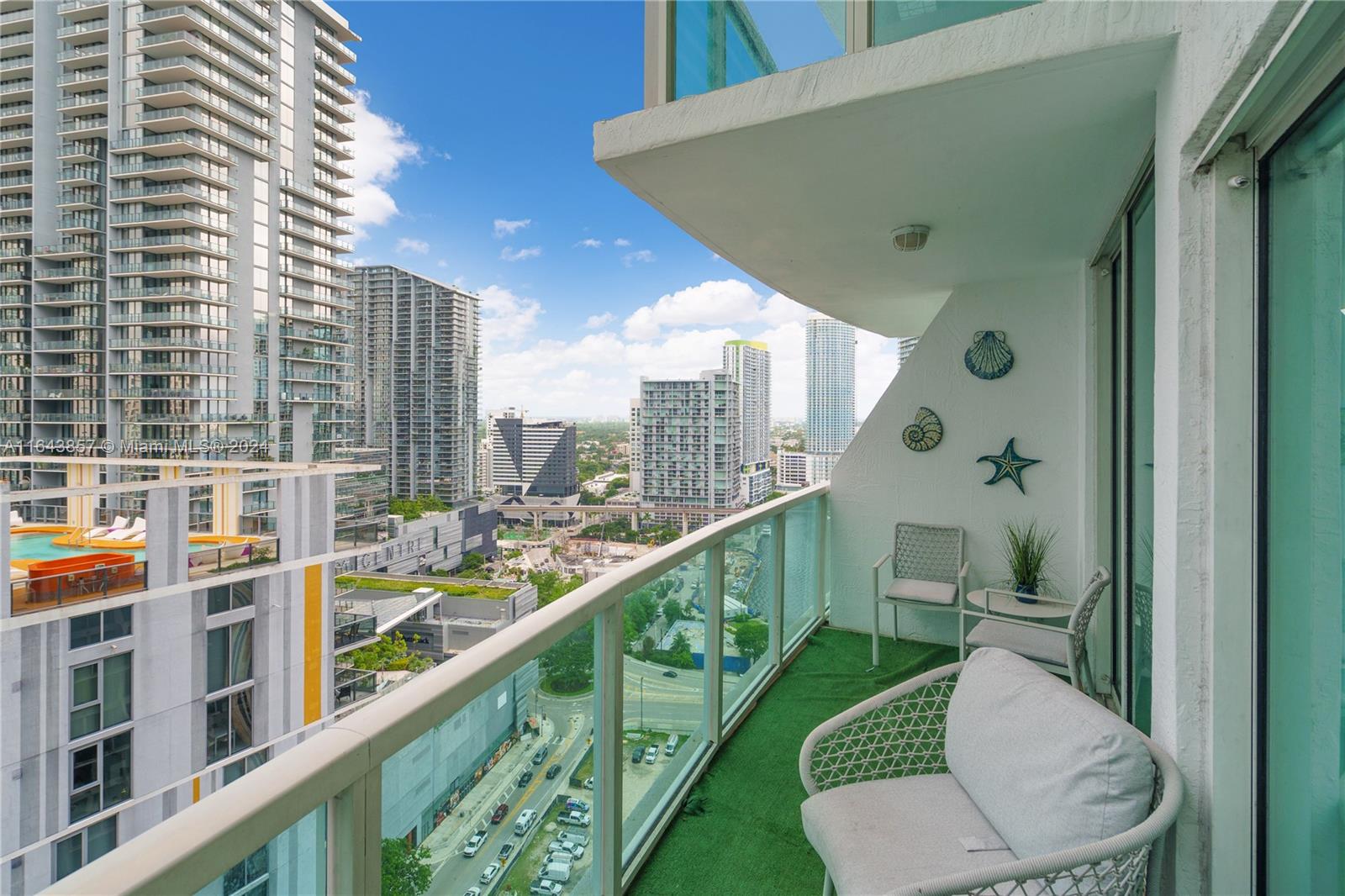 41 SE 5th St # 1608