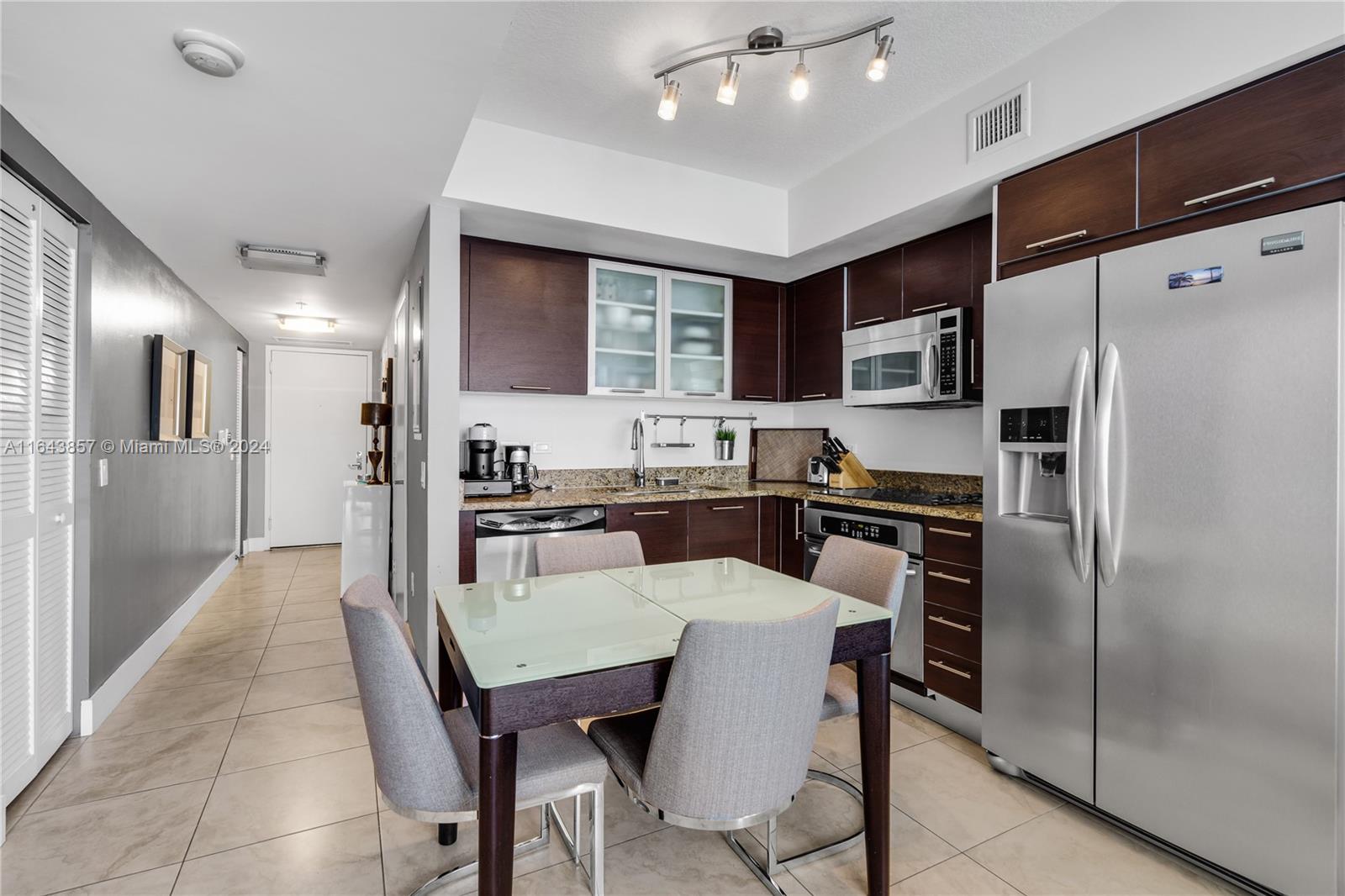 41 SE 5th St # 1608