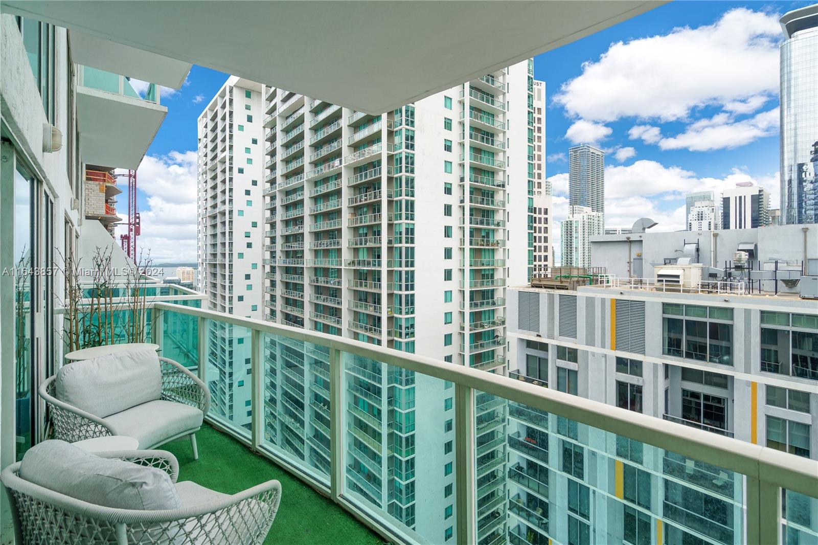 41 SE 5th St # 1608