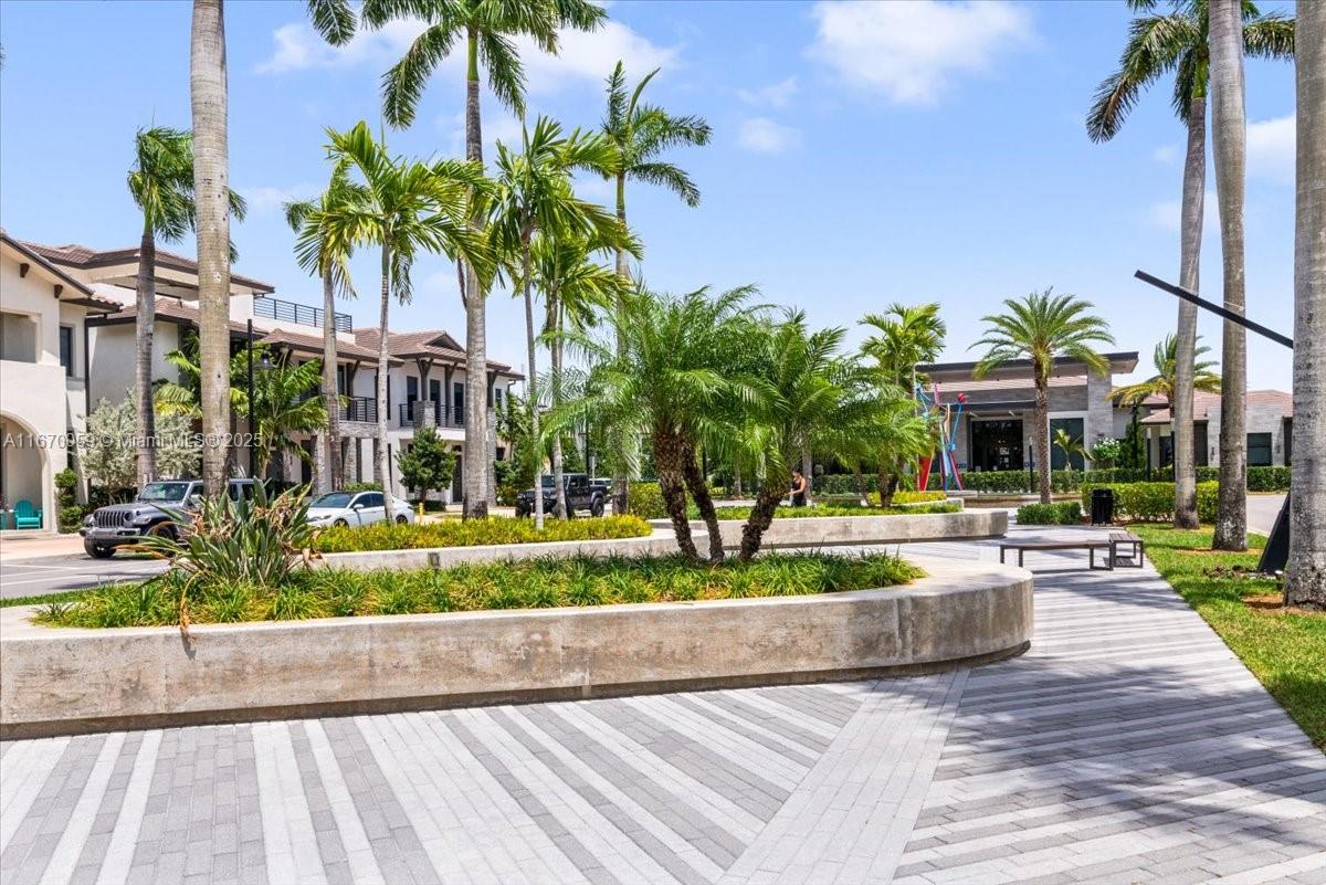 4636 NW 84th Ave # 47