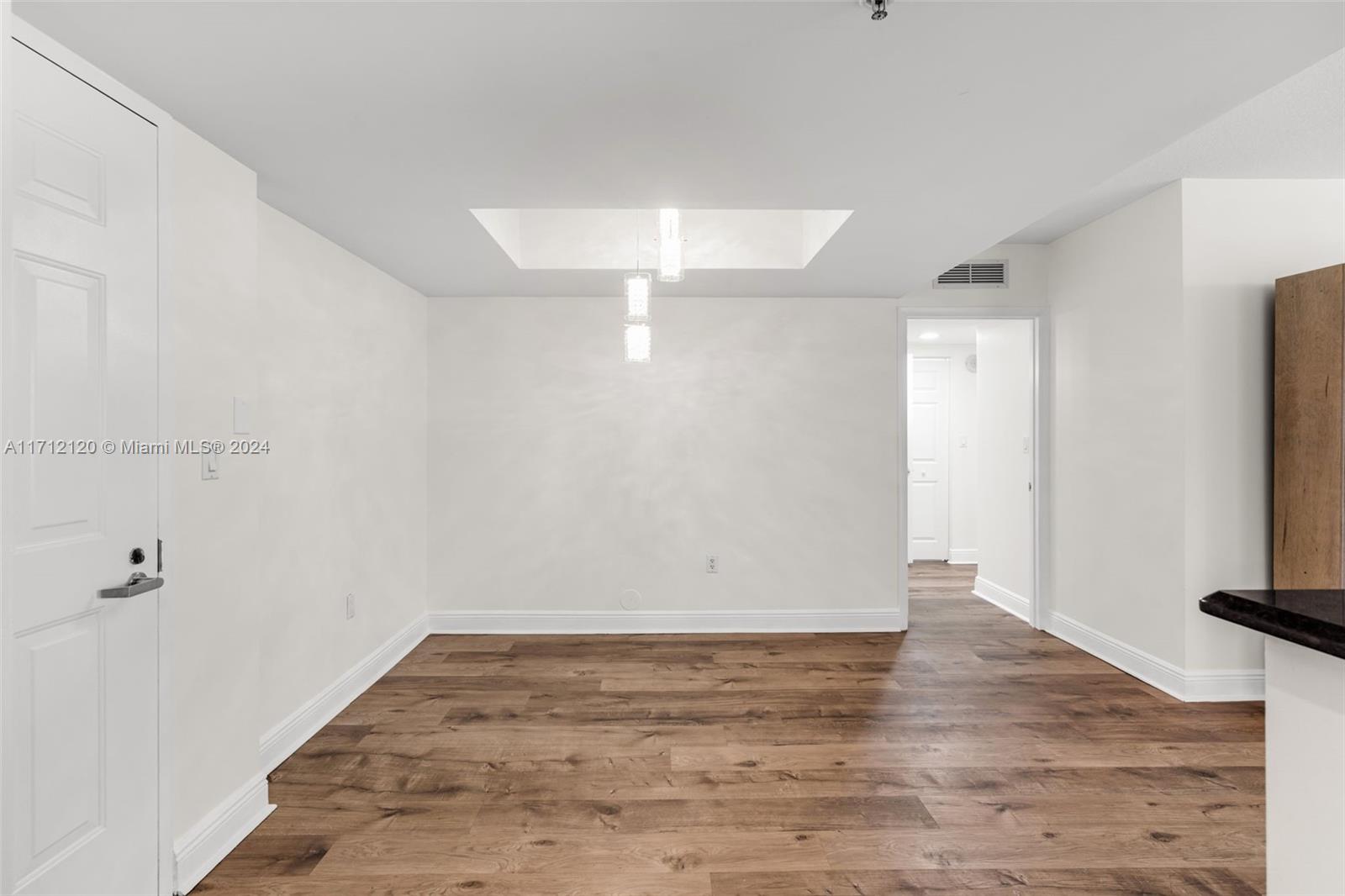 3232 SW Coral Way # 203