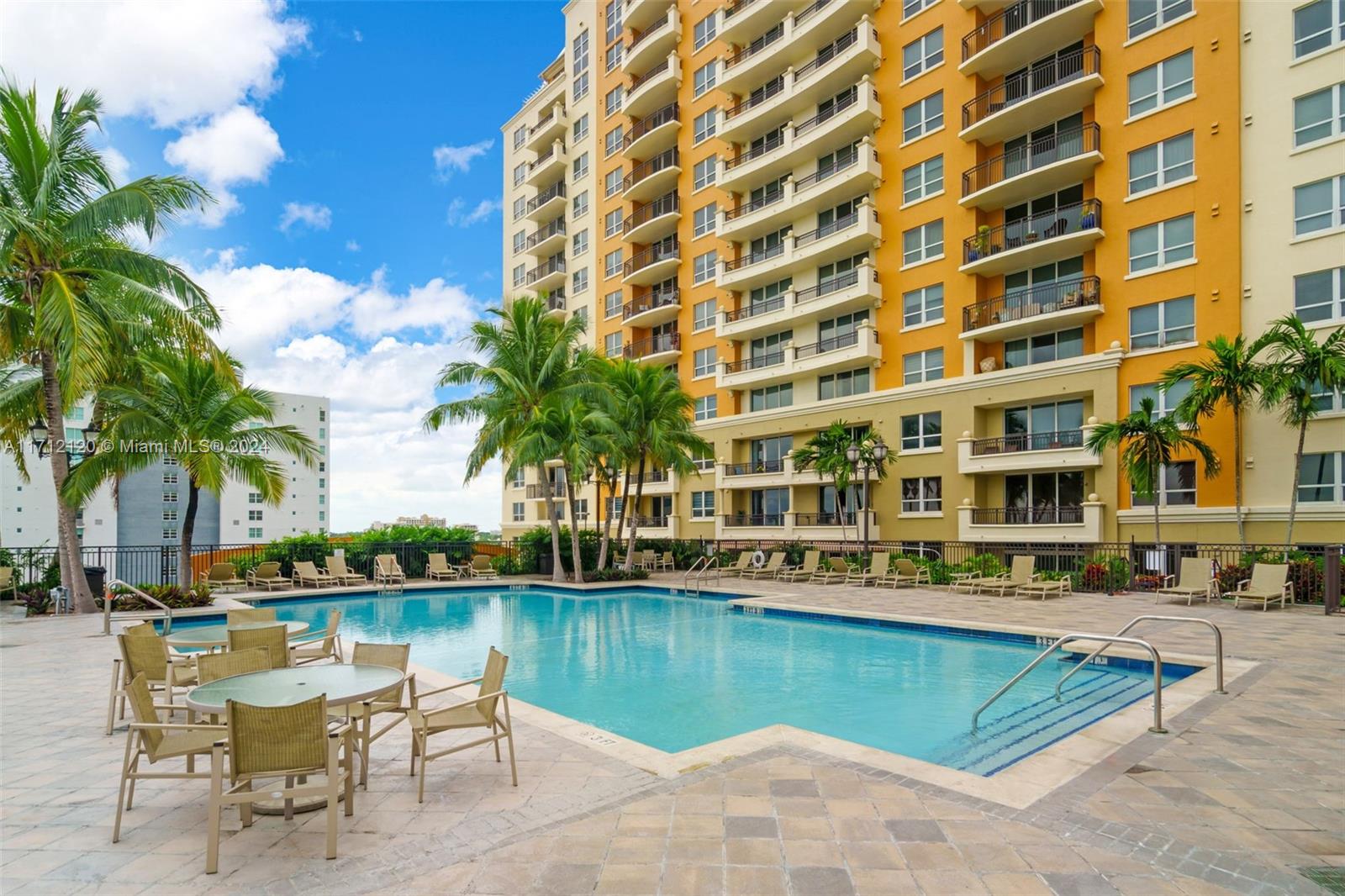 3232 SW Coral Way # 203