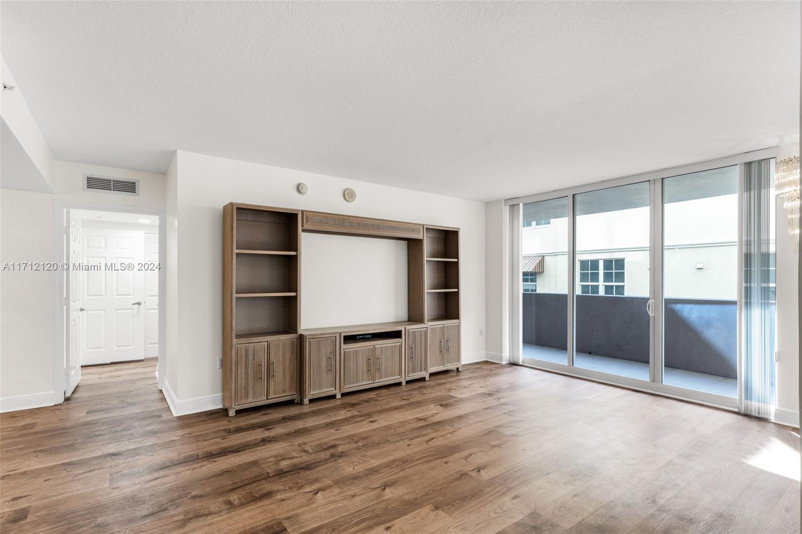 3232 SW Coral Way # 203