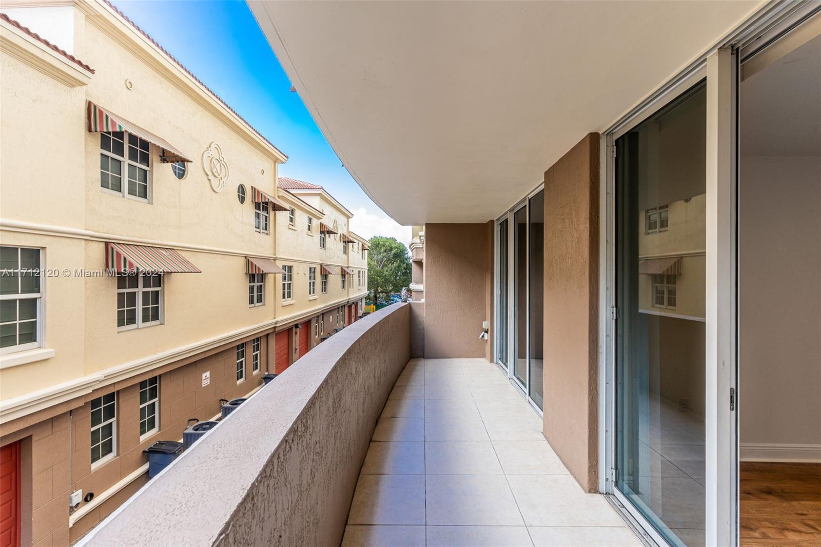 3232 SW Coral Way # 203